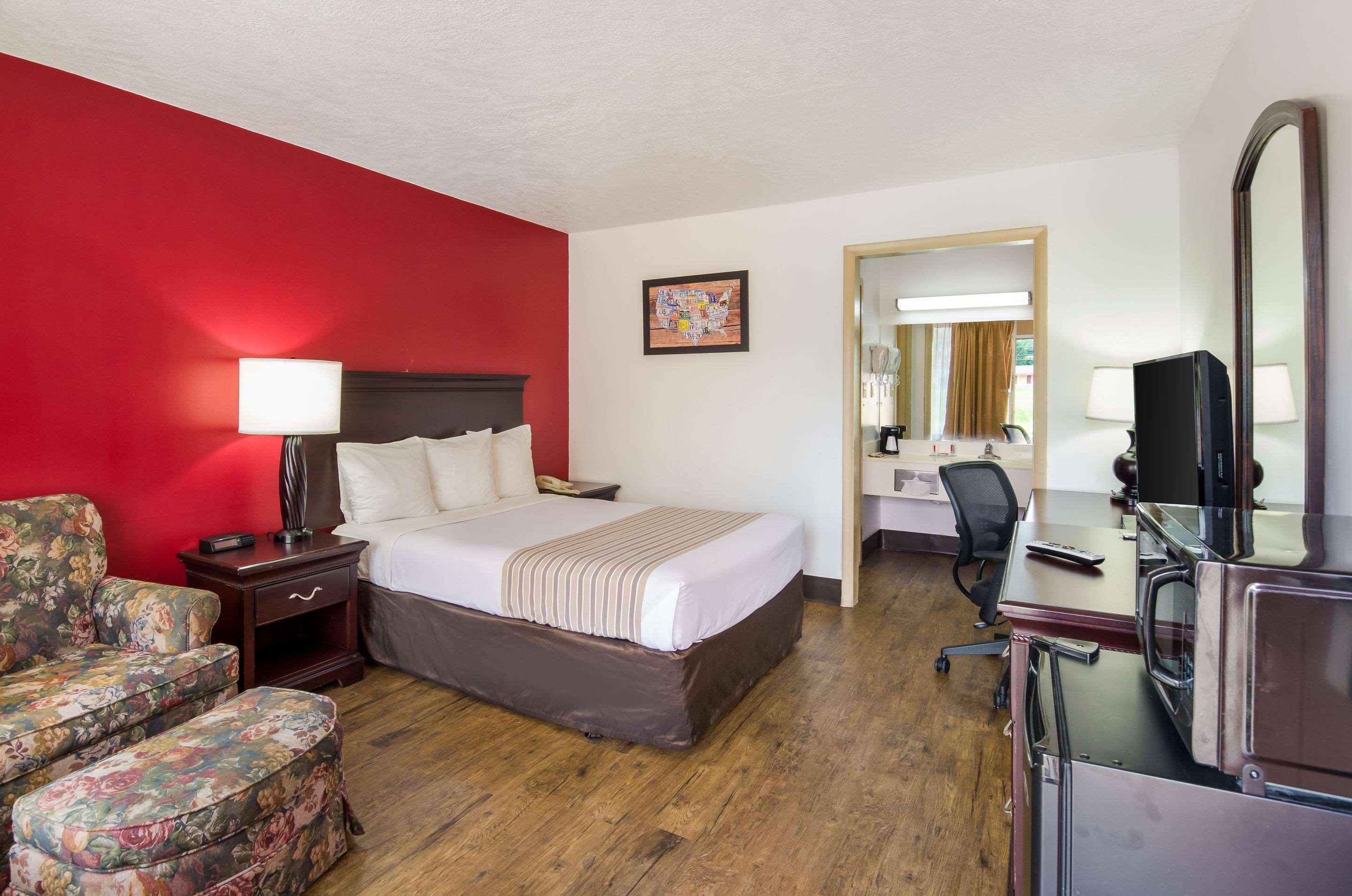 Econo Lodge Marion I-81 Extérieur photo