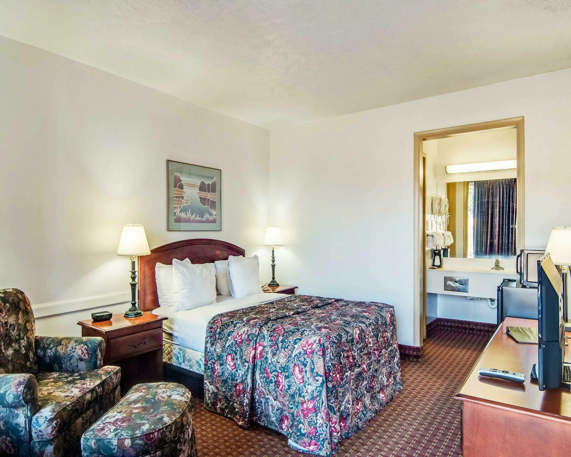 Econo Lodge Marion I-81 Extérieur photo