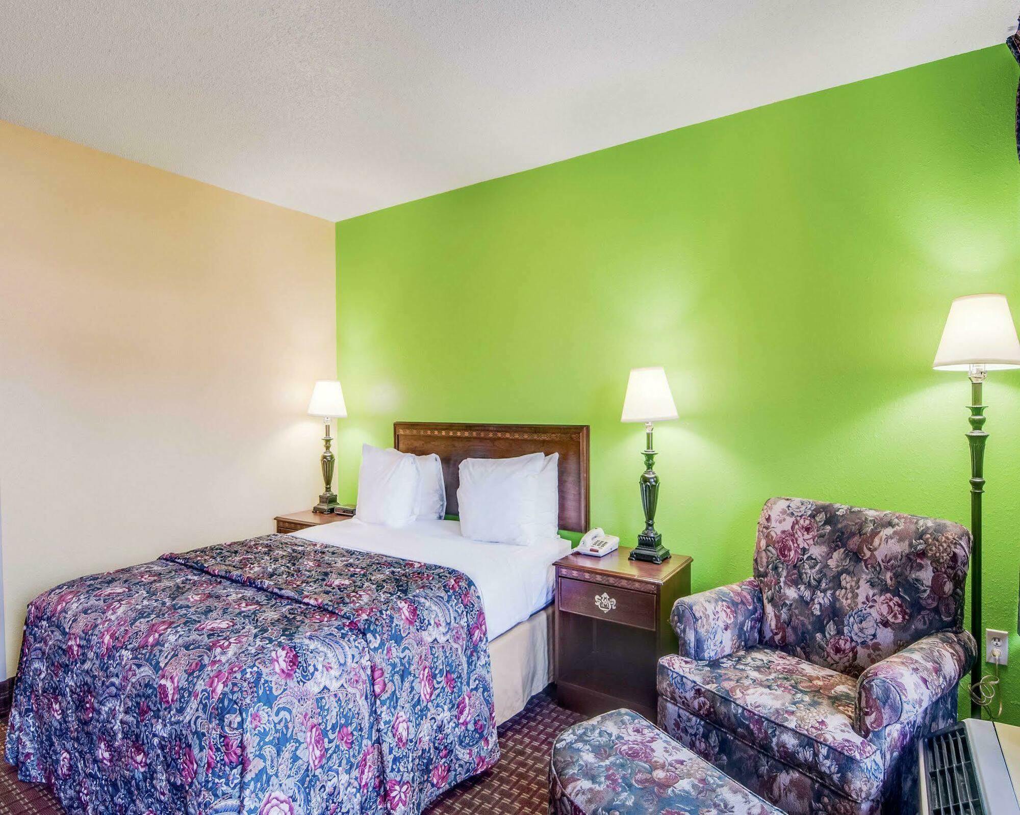 Econo Lodge Marion I-81 Extérieur photo