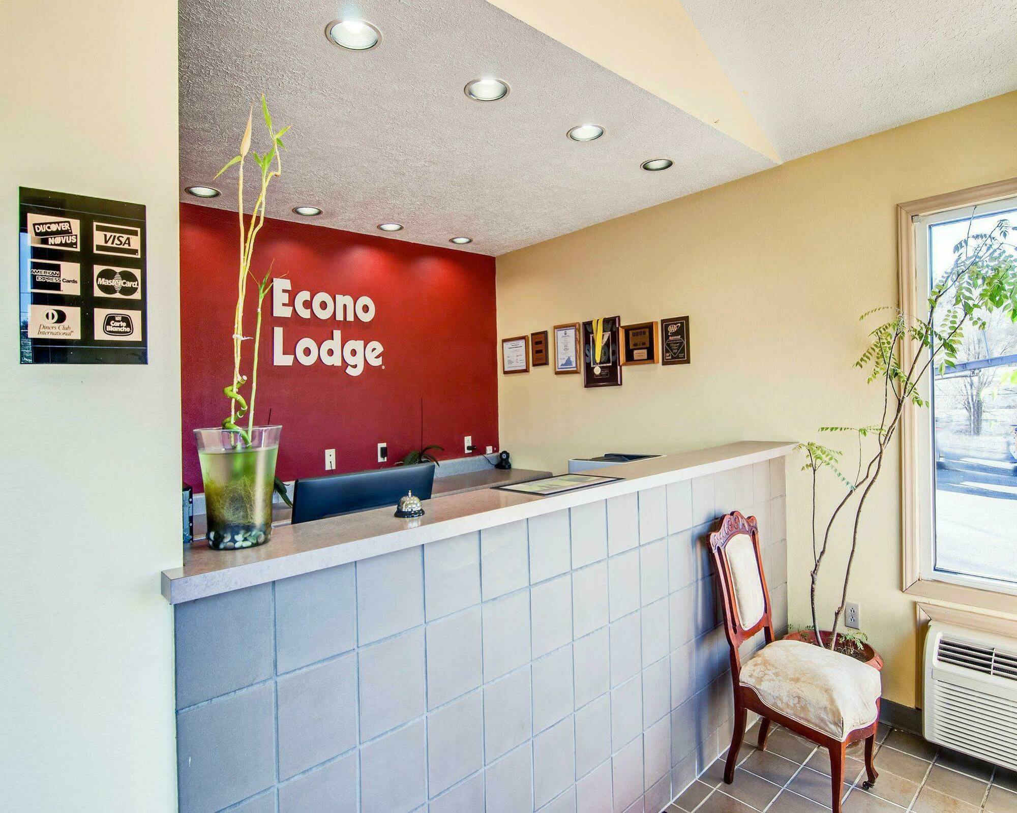 Econo Lodge Marion I-81 Extérieur photo