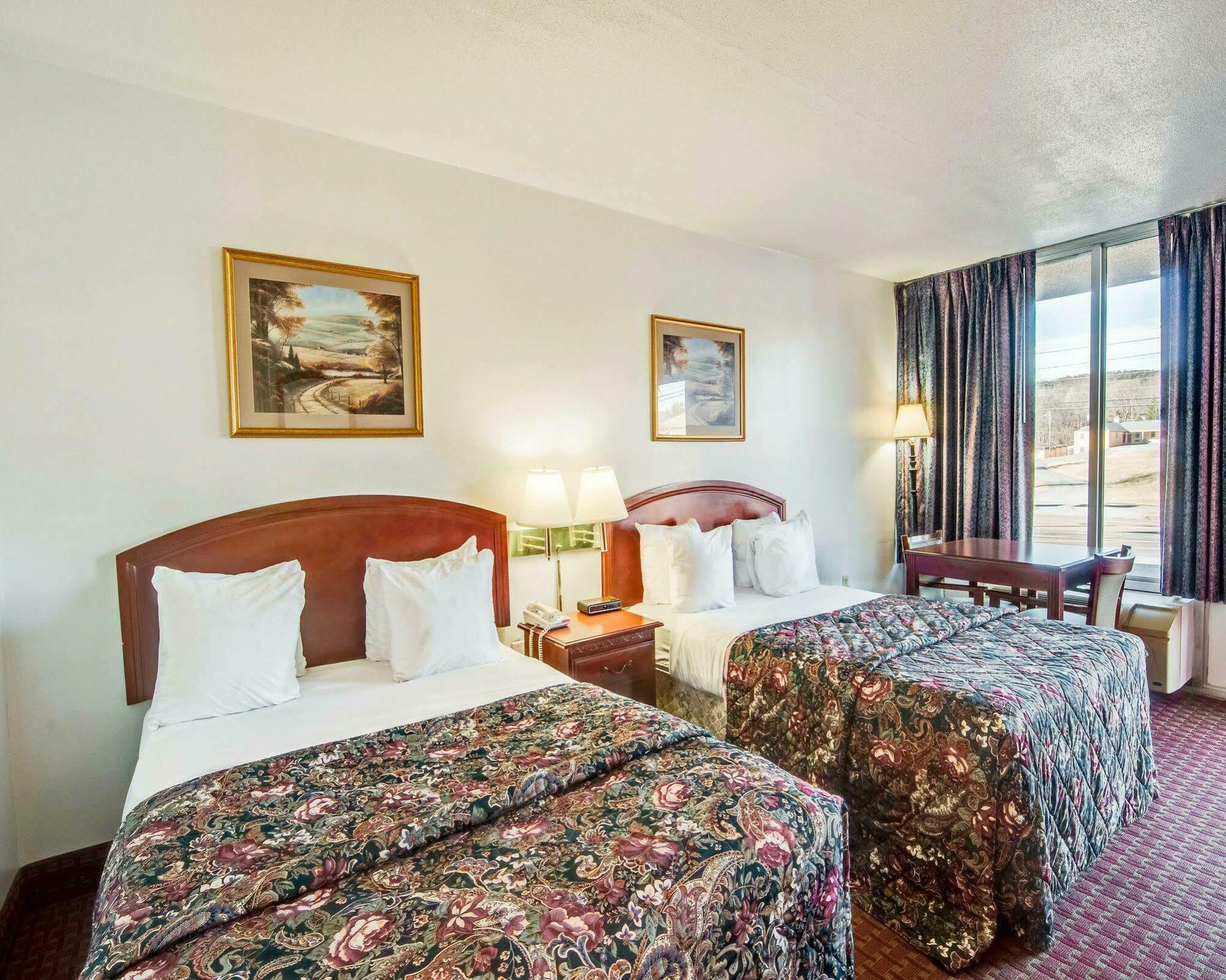 Econo Lodge Marion I-81 Extérieur photo